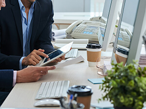 Office setup and corporate banking assistance in Dubai